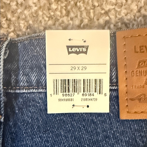 Levi’s Ribcage Western Yoke Women’s Jeans - Picture 8 of 8